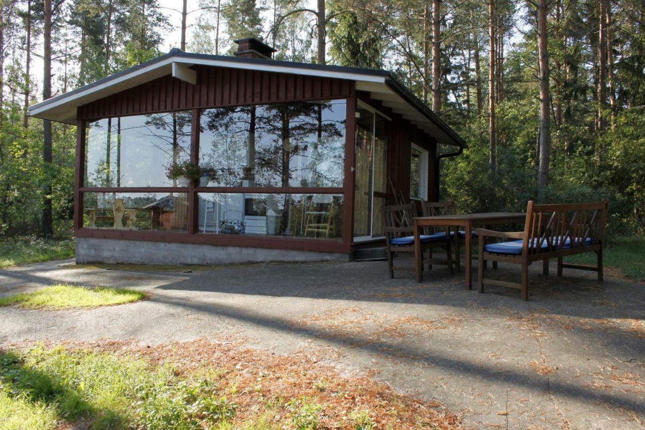 Tamminiemen Lomamoekit Villa Кустави Екстериор снимка